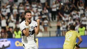 Facundo Bruera podría regresar al fútbol paraguayo