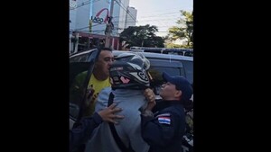 Conductores se moquetearon en plena avenida de Ciudad del Este