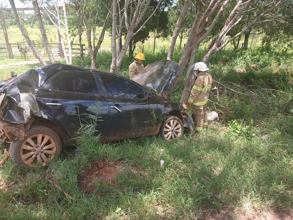 Aparatoso accidente de tránsito sin víctimas de gravedad en Romero Potrero - Concepción al Día