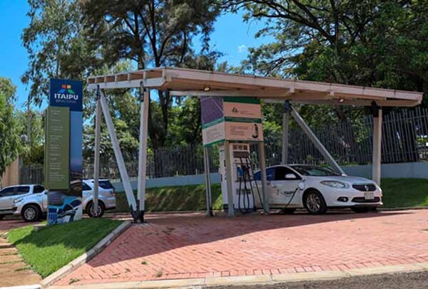 Itaipú logró avances estratégicos en movilidad eléctrica durante el 2025 | DIARIO PRIMERA PLANA
