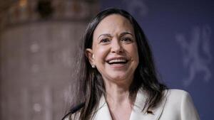 Machado quiere compartir su Nobel con Trump, pero Instituto dice que no se puede transferir