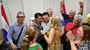 Luis Bello avanza en el saneamiento financiero y ya abonó G. 27.000 millones a jubilados