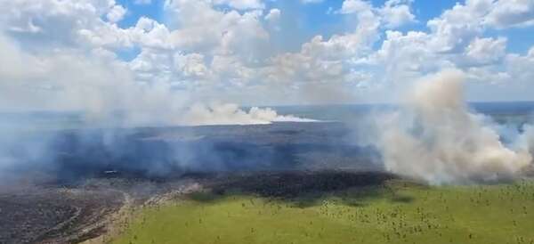Gran incendio en zona inaccesible consume varias hectáreas en Chaco’i - Nacionales - ABC Color