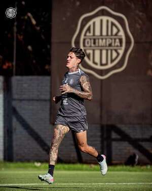 Bryan Bentaberry: “Un paso muy importante en mi carrera, llegar a un club con tanta historia” - Olimpia - ABC Color