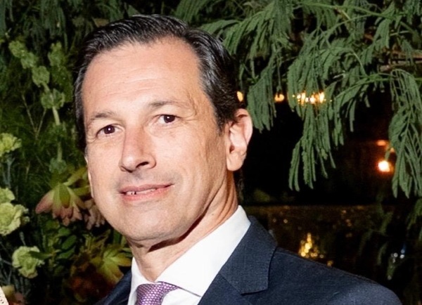 Luis Enrique Peroni: “El rol del notario público en las transacciones inmobiliarias es fundamental”