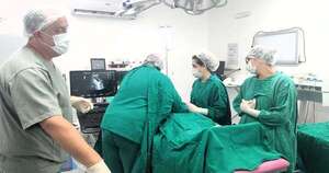 La Nación / Realizan primera cirugía intrauterina de alta complejidad en el Hospital San Pablo