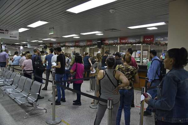 “No hay sistema”: Asuncenos reportaron caída de Satĩ, en hora pico - Nacionales - ABC Color