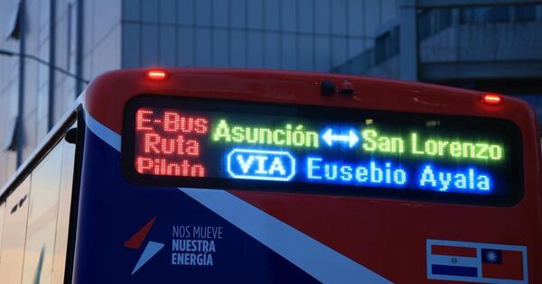 La Nación / ¿Cómo subir a los buses eléctricos?: recorrido, horario y pasaje