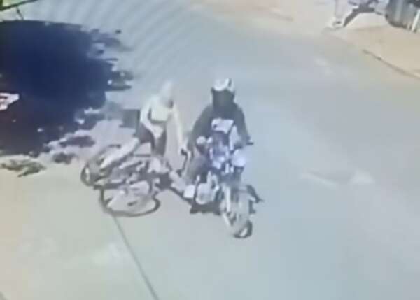 Video: ciclista fue víctima de acoso y pide ayuda para identificar al agresor - Policiales - ABC Color