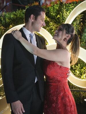 Benjamín Hockin celebró sus Bodas de Bronce: “Te elijo hoy y siempre” - Gente - ABC Color