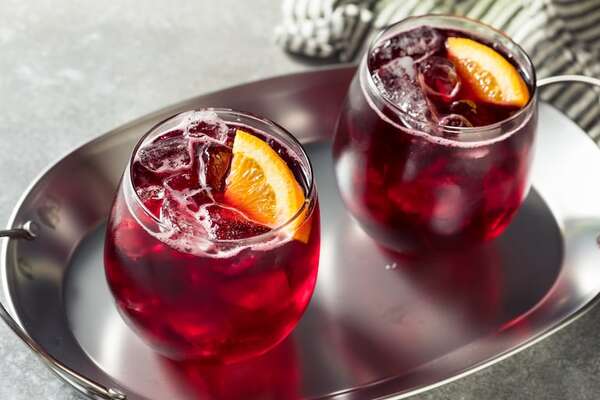 Wine Spritzers: el regreso del vino con burbujas y hielo que está dominando las tardes de calor - Gastronomía - ABC Color