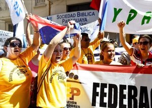 Popular / ¡Docentes amenazan con no iniciar clases en 2026!