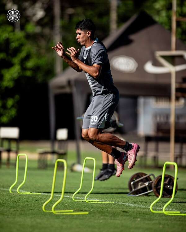 Olimpia oficializa la salida de cuatro jugadores  - Olimpia - ABC Color