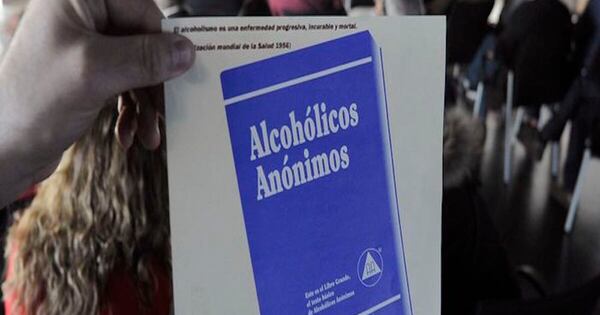 Diario HOY | Alcohólicos Anónimos cumple 50 años llevando esperanza frente al alcoholismo