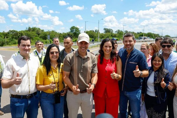 Santiago Peña inauguró la duplicación y rehabilitación del tramo Remanso–Puerto Falcón - El Trueno