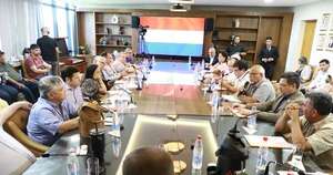 Diario HOY | Reforma de la Caja Fiscal: reunión entre docentes y legisladores queda en cuarto intermedio