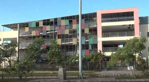 Escuela San Francisco, en ruinas: iniciarían clases nuevamente en fábrica abandonada - Nacionales - ABC Color