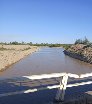 El río Pilcomayo ingresa al Chaco con caudal importante