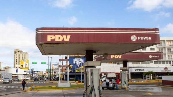 La Venezuela pos-Maduro cede a la presión de Trump por el petróleo