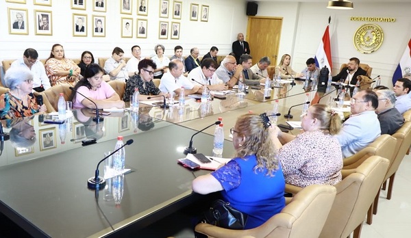 Docentes sientan postura sobre proyecto de Reforma de la Caja Fiscal