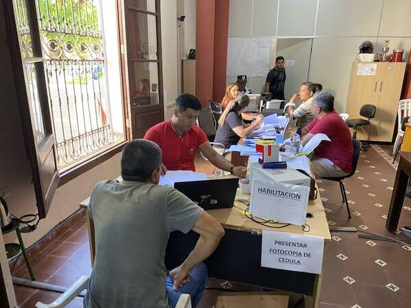 AUDIO: Nuevas licencias de conducir: “Buscamos buenas conductas de tránsito” - Periodísticamente - ABC Color