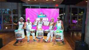 La euforia del Carnaval Encarnaceno 2026, en su edición 100, se presentó en La Matrix ueno