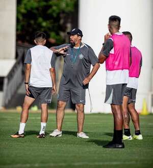 Olimpia jugará ante Boca Juniors un amistoso de pretemporada   - Olimpia - ABC Color