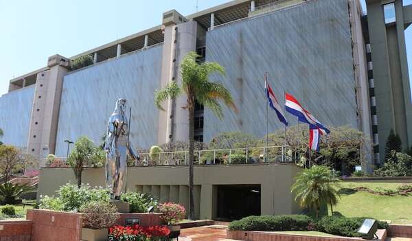 Bonos externos: Paraguay ya transfirió US$ 8.005 millones y mantiene US$ 237 millones en el BCP  - Economía - ABC Color