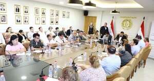 La Nación / Caja Fiscal en rojo: jubilaciones se cubrirían con impuestos en 2028