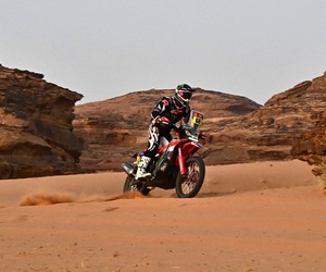 Dakar 2026: Schareina y Lategan lideran tras la etapa 4