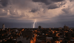 Meteorología: pronóstico de tormentas en gran parte de Paraguay, en jornada muy calurosa - Noticiero Paraguay