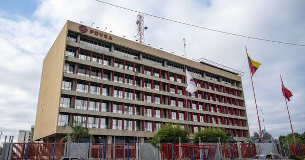 La Nación / Presidenta venezolana acepta vender petróleo a EE. UU.