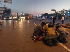 Motociclistas y peatones, los más afectados en emergencias del 2025, según Bomberos - ADN Digital