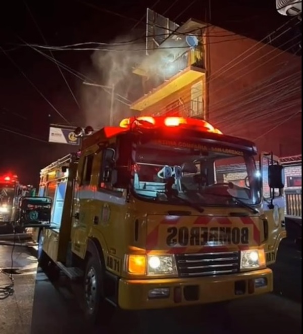 Video. SUSTO EN SAN LORENZO | INCENDIO EN DEPARTAMENTO » San Lorenzo PY