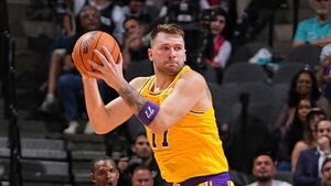 Luka Doncic se queda solo