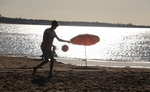 Instan a prevenir infecciones en playas y balnearios