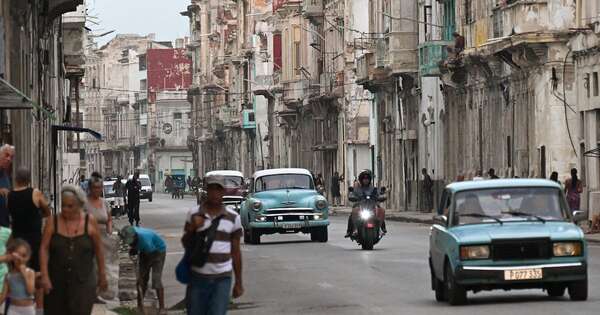 La Nación / México se vuelve “proveedor importante” de petróleo para Cuba, dice Sheinbaum