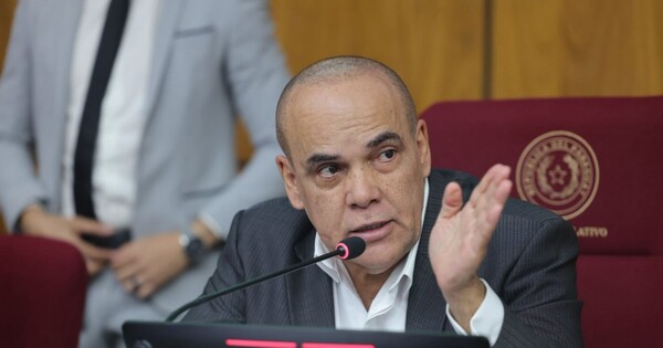 Bachi apunta a la caja parlamentaria para contener el rechazo que genera la reforma jubilatoria de Valdovinos