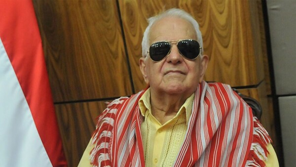 Fanáticos hacen cadena de oración por la salud de don Quemil Yambay