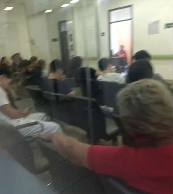 Esto respondió el director de Ingavi ante denuncia por falta de médicos - Nacionales - ABC Color