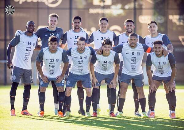 Olimpia iguala en su primer amistoso de pretemporada frente a San Lorenzo - Olimpia - ABC Color