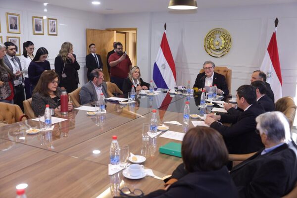 Implicados en mafia de los pagarés deben ser investigados por asociación criminal, aseguran - ADN Digital