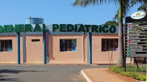 Ministerio no provee insumos para cirugías y familiares de pacientes los deben comprar, afirman