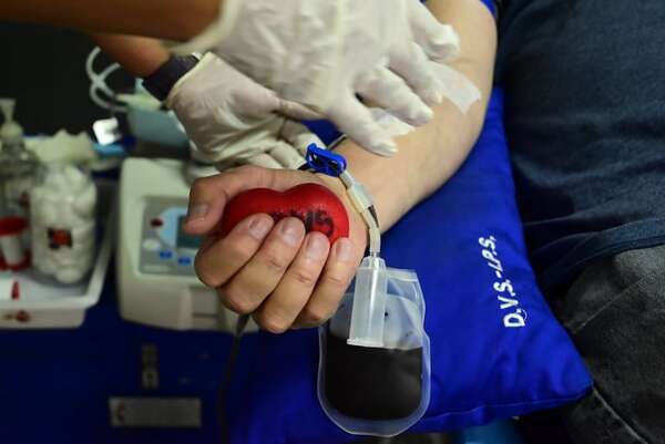 Urgen convocatoria de donantes de sangre: estas son las excepciones - Nacionales - ABC Color