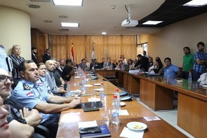 Congreso analiza conflicto entre comunidad indígena Tekoha Karapá - ADN Digital