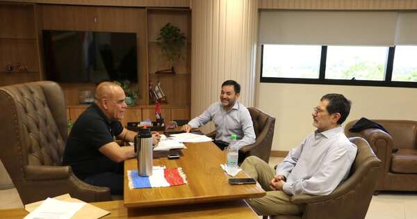 La Nación / Bachi Núñez impulsa alternativas para acortar el receso y acelerar el trabajo legislativo