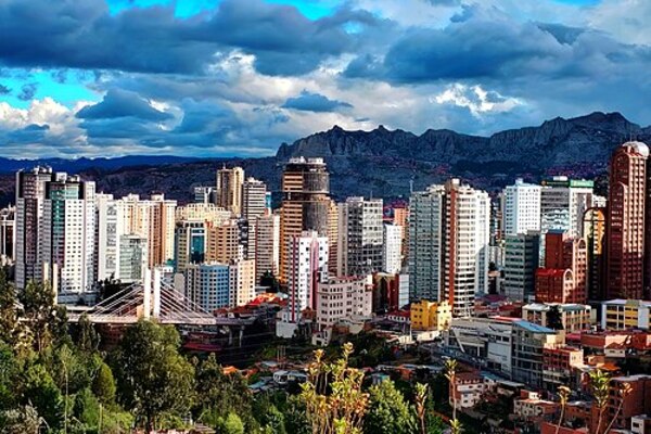 Paraguayos están varados en La Paz por huelgas en la ciudad