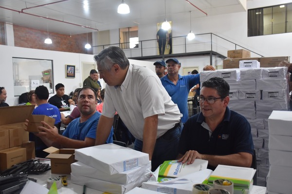 Ministerio de Educación inicia mañana distribución de kits escolares | Unicanal