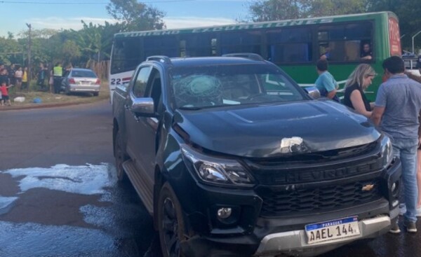 Accidente de tránsito deja una mujer lesionada 