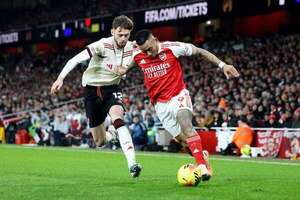 El Arsenal y en un empate de resistencia para blindar el liderato - Fútbol de la Premier League - ABC Color